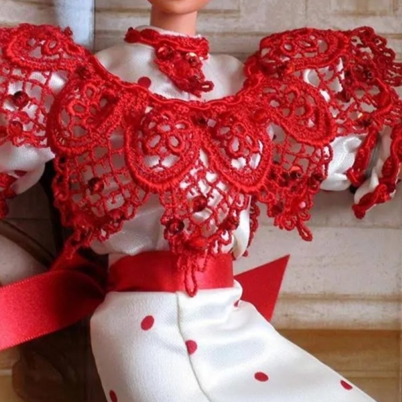 Vintage 1996 Soda Fountain Sweetheart Barbie / Coca Cola - Picture 7 of 8